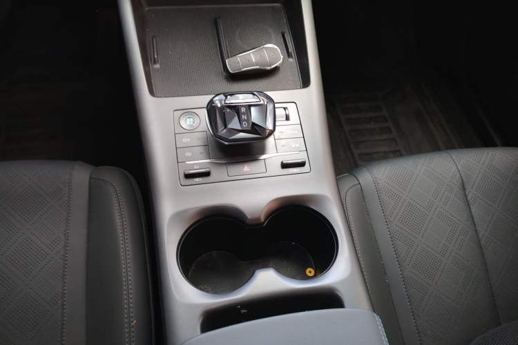 Used BYD Qin PLUS 2025 DM-i Smart Drive 55KM Leading Model
