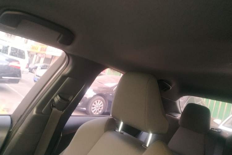 Used Toyota Levin 2022 Facelift TNGA 1.5L CVT Progressive Edition
