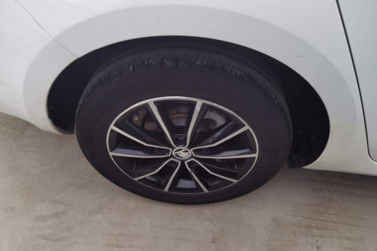 Used Skoda Octavia 2017 1.6L Automatic Smart Drive Edition