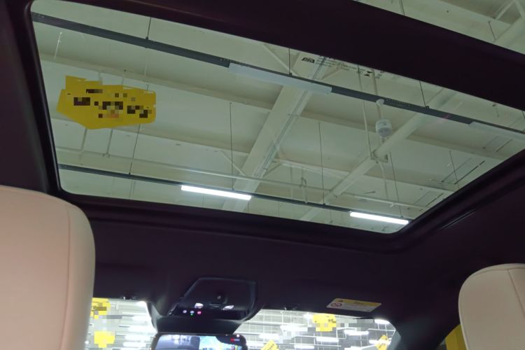 Used Cadillac GT4 2023 25T Luxury Model
