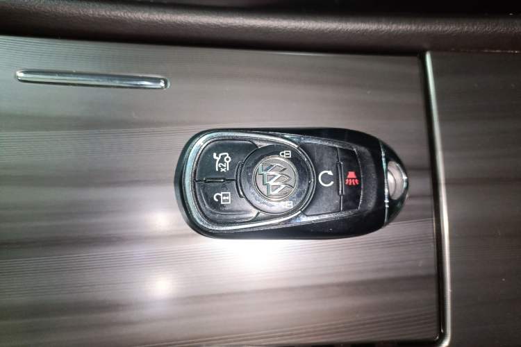 Used Buick LaCrosse 2020 652T Luxury Version
