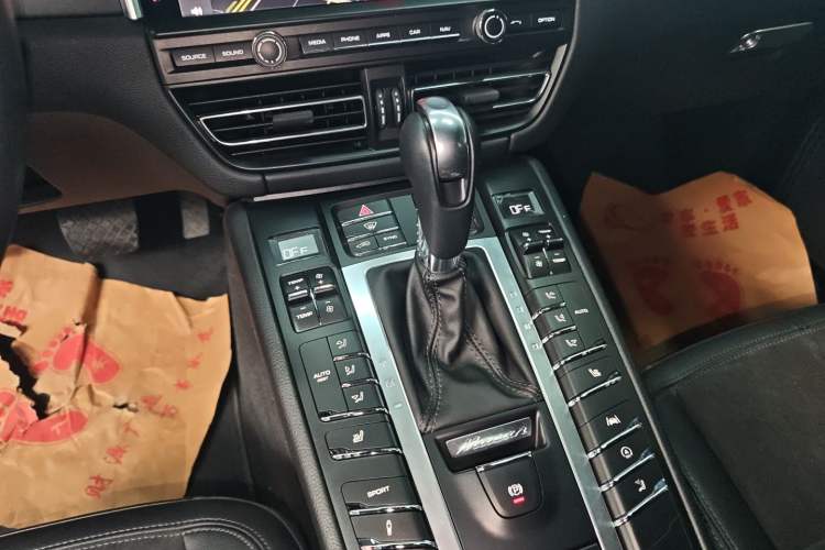 Used Porsche Macan 2018 Macan 2.0T