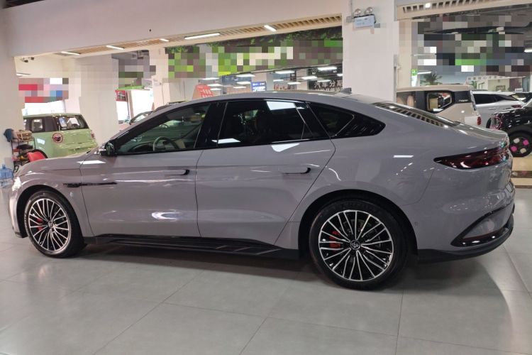 Used BYD Han 2025 EV with 701 km of Laser Radar-Enabled Intelligent Driving

