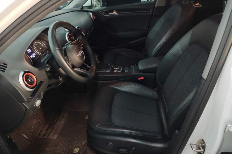 Used Audi A3 2020 Limousine 35 TFSI Fashion Edition China VI Emission Standard