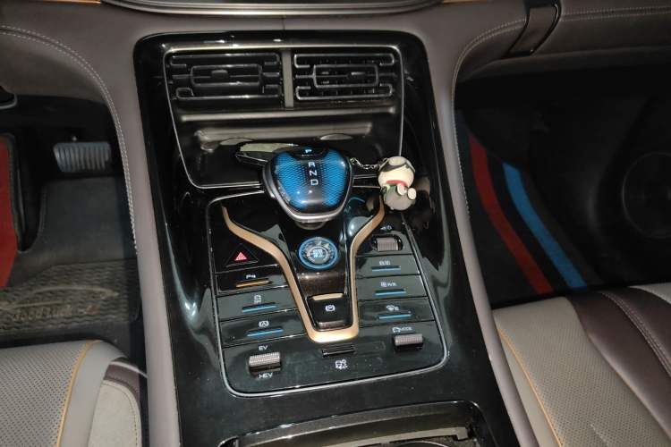 Used BYD Frigate 07 2023 DM-i 100KM Luxury Model
