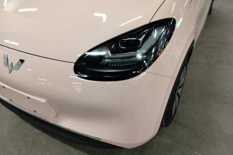 Used Wuling Bingo 2023 410 km Lingxi Deluxe Edition
