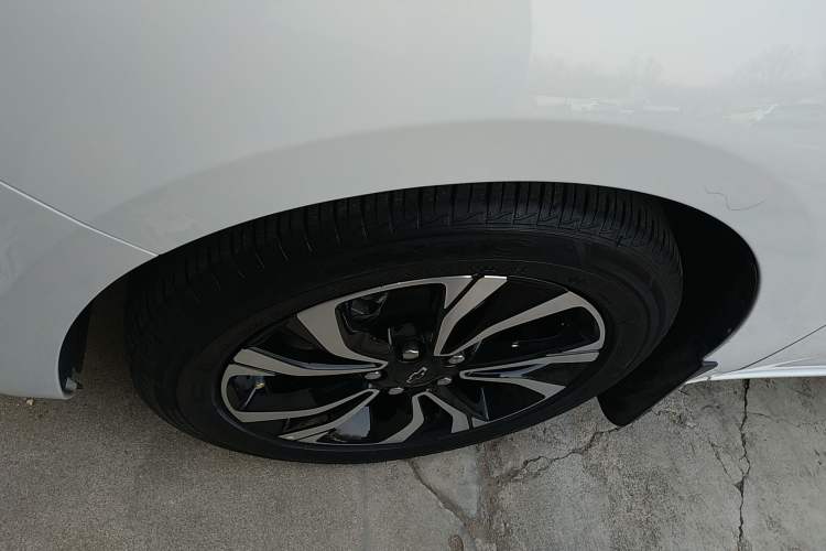 Used Chevrolet Monza 2022 Light Hybrid RS 330T Automatic Comfort Edition