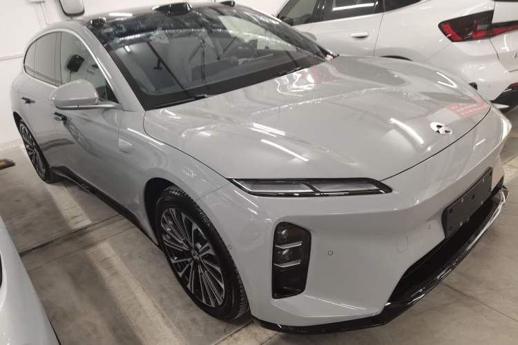 Used Nio ET5T 2025 75 kWh Touring
