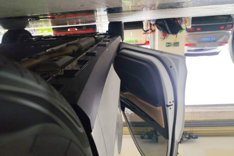 Used  L6 2024 125km PLUS Dragon Edition
