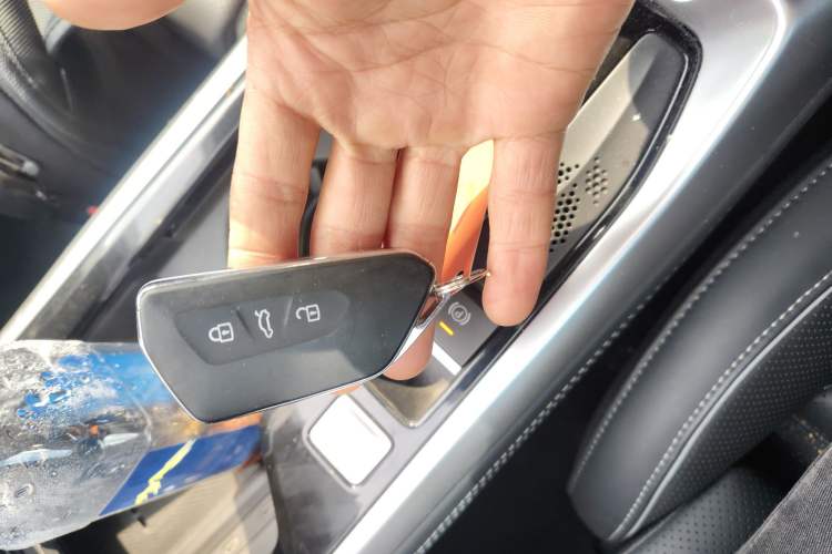 Used Volkswagen Passat 2025 Pro 380TSI Dragon Supreme Edition