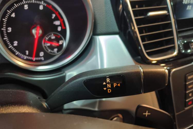 Used Mercedes-Benz GLE Coupe 2017 GLE 400 4MATIC Coupe SUV
