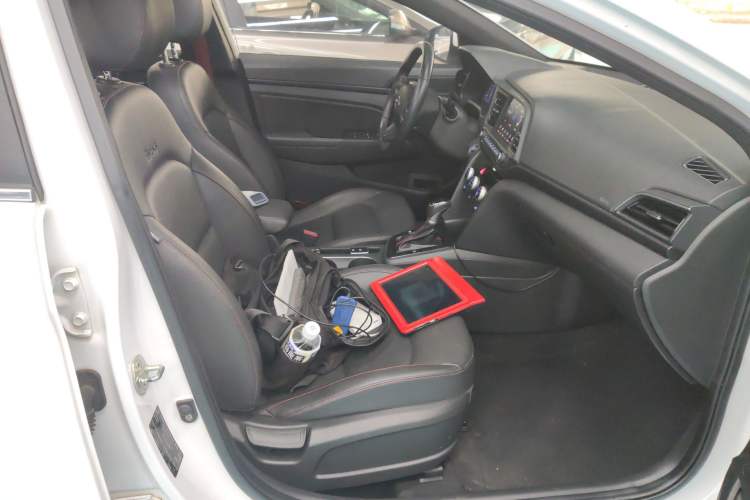 Used Hyundai Elantra (6th Generation / Lingdong) 2019 1.4T Dual-Clutch Xuan Dong · Dynamic Model
