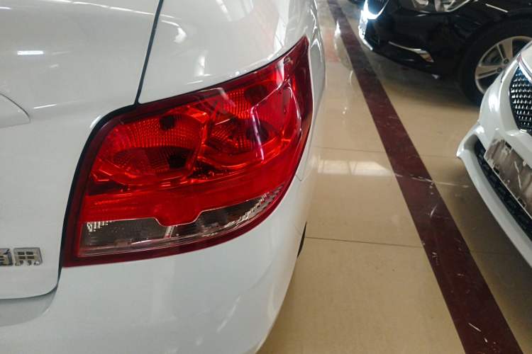 Used Chevrolet Sail 2015 Sail 3 1.3L Manual Ideal Edition
