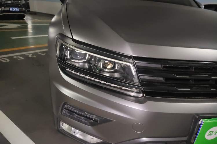 Used Volkswagen Tiguan L 2017 330TSI Automatic Two-Wheel Drive Flagship Edition
