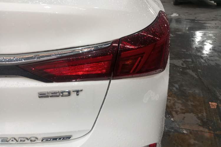 Used Changan Eado 2021 PLUS Blue Whale NE 1.4T GDI DCT Prestige Model