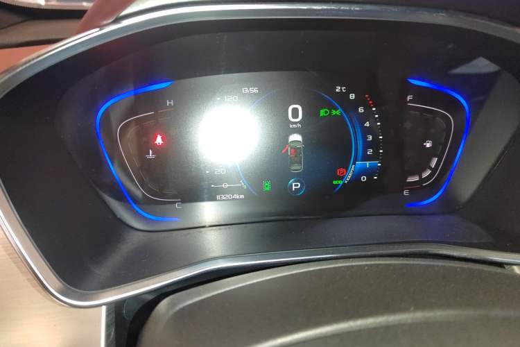 Used Geely Auto Coolray 2019 Sport Model 260T DCT Battle China V Standard
