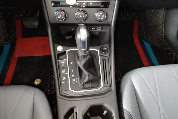 Used Volkswagen Lavida 2024 1.5L Automatic 5 Million Edition
