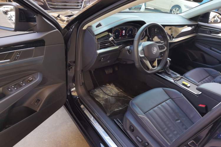 Used Volkswagen Passat 2022 330TSI Starry Elite Edition
