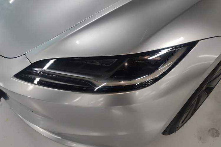 Used Tesla Model 3 2023 Rear-Wheel-Drive Version
