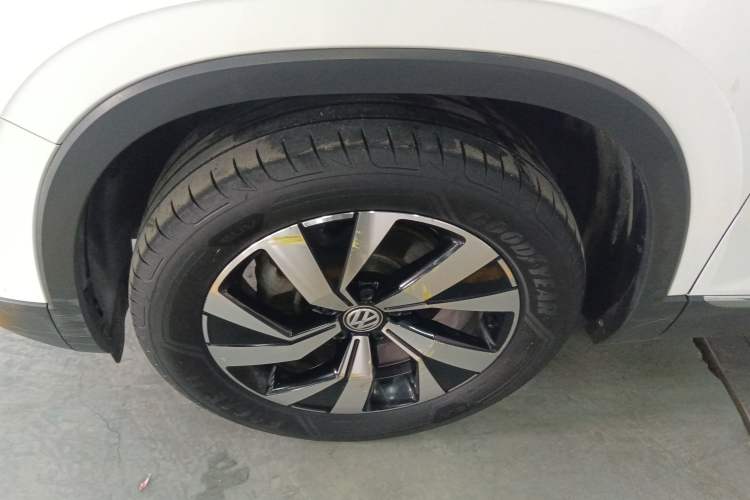 Used Volkswagen Tayron 2021 280TSI Two-Wheel Drive Luxury Smart Connectivity Version
