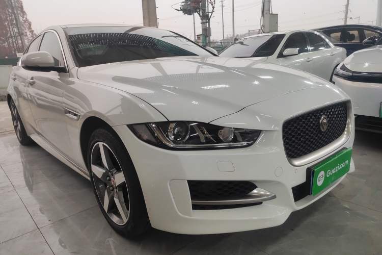 Used Jaguar XE 2018 2.0T 300 PS All-Wheel-Drive R-Sport Sport Edition
