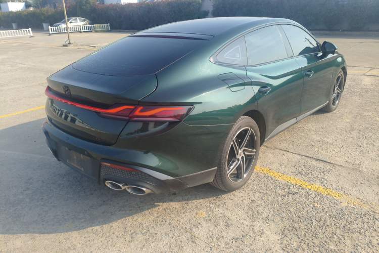 Used MG 7 2023 1.5T DCT Luxurious Supreme Edition
