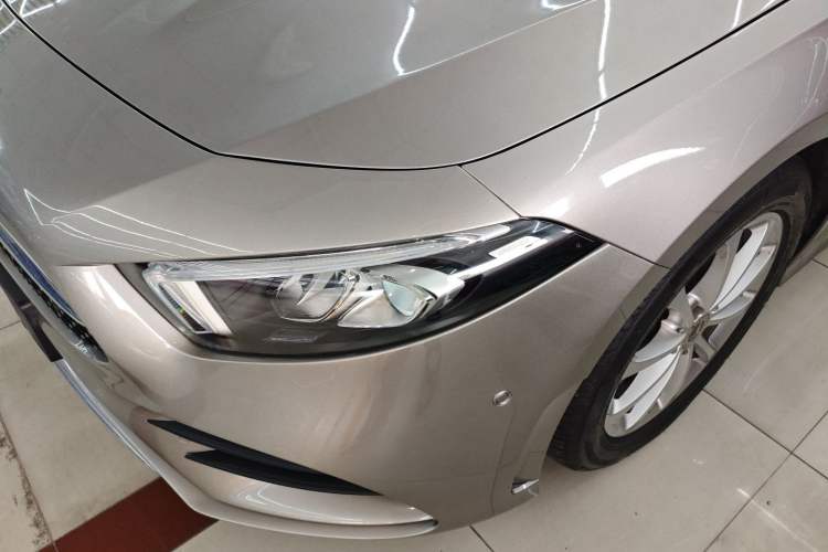 Used Mercedes-Benz A-Class 2021 A 200 L Sport Sedan Fashion Model
