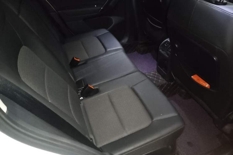 Used Volkswagen Golf Sportsvan 2018 230TSI Automatic Trend Edition
