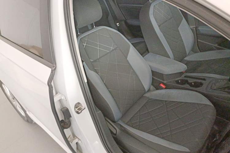 Used Volkswagen Lavida 2023 Revised 1.5L Automatic DeYi Edition
