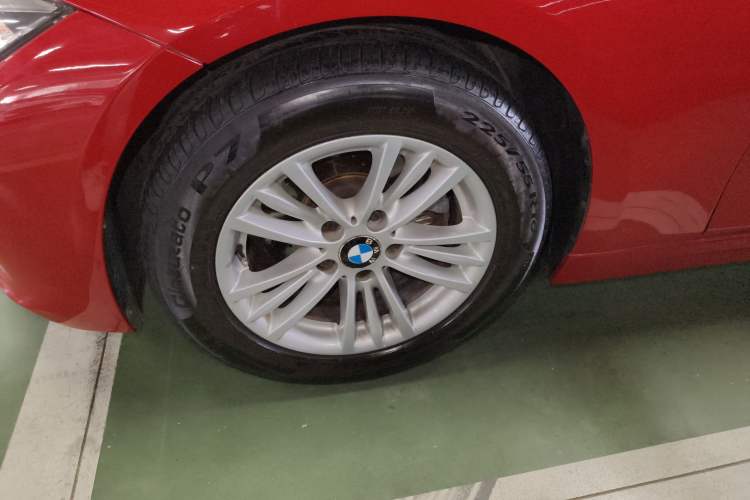 Used BMW 3 Series 2015 320Li Fashion Model