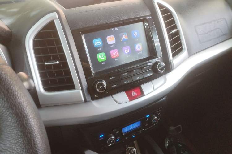 Used  Refine S3 2016 1.5L Manual Luxury Smart Version
