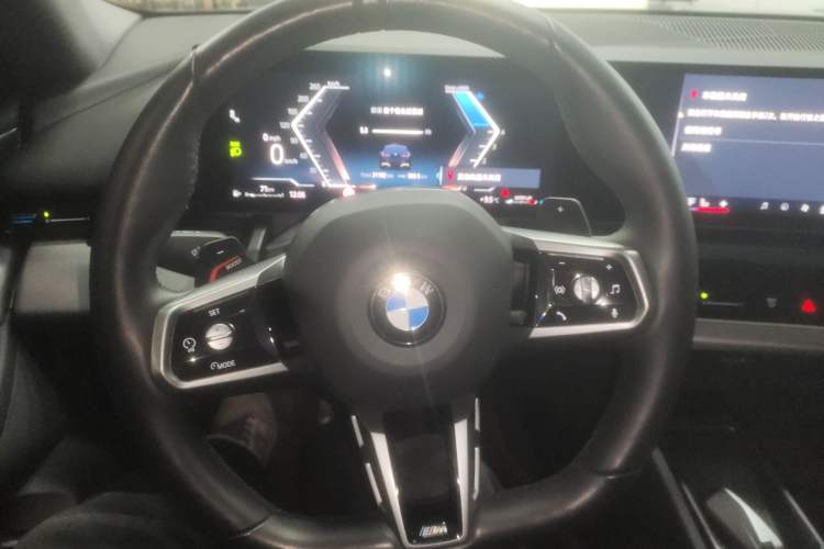 Used BMW 5 Series 2024 525Li M Sport Package