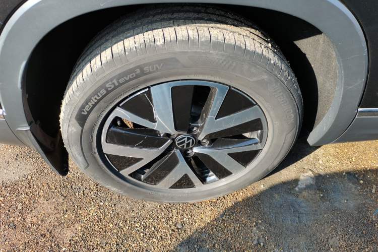 Used Volkswagen Tayron 2023 280TSI Two-Wheel-Drive Luxury Plus Advanced Version