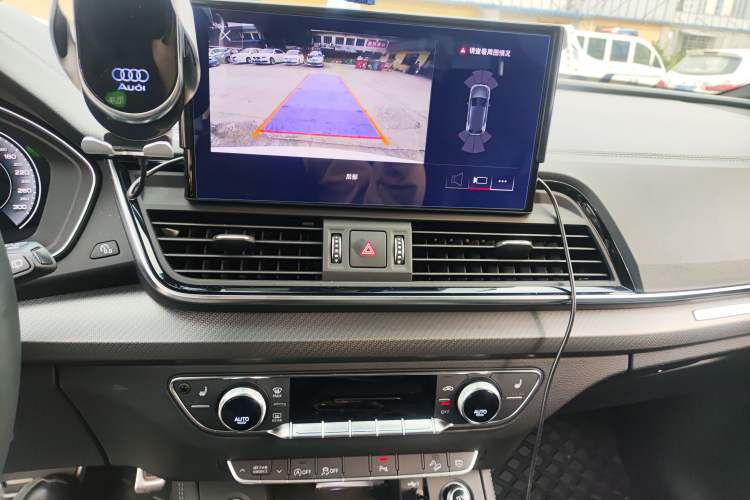 Used Audi Q5L 2023 40T Luxury Dynamic Model
