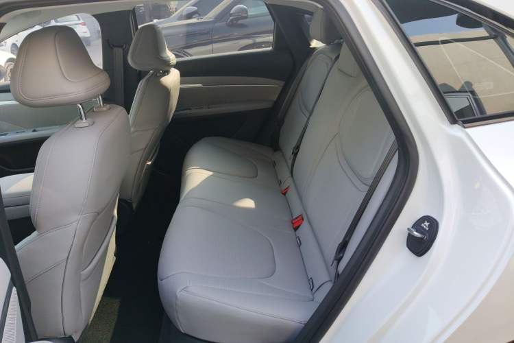 Used XPeng MONA M03 2024 620 with Ultra-Long Range
