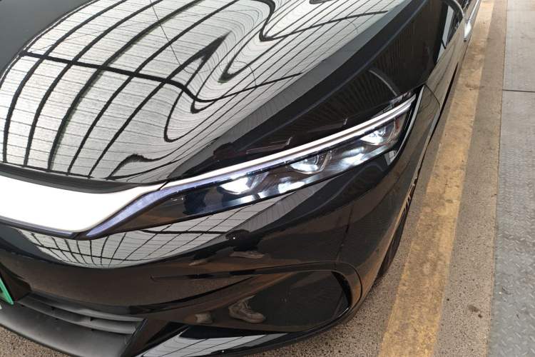 Used BYD Han 2025 DM-i Intelligent Driving Edition 125KM LiDAR Flagship Model
