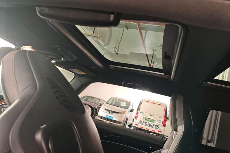 Used  MINI 2022 2.0T COOPER S Racing Driver
