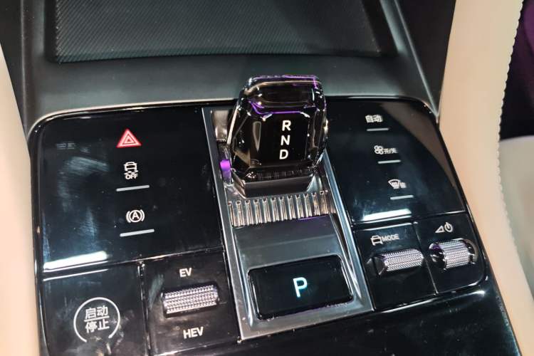 Used BYD Song PLUS New Energy 2025 DM-i 112KM Prestige Model
