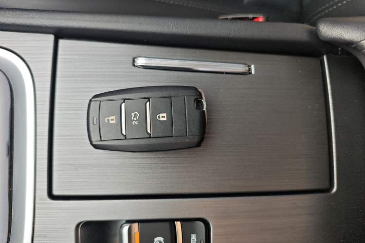 Used Changan Ruicheng CC 2021 Blue Whale Edition 1.5T DCT Prestige Model