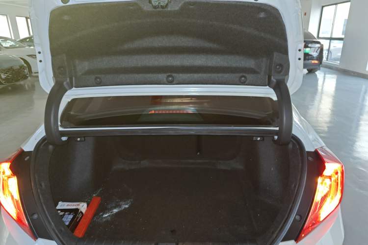 Used Honda Civic 2016 220TURBO CVT Luxury Edition