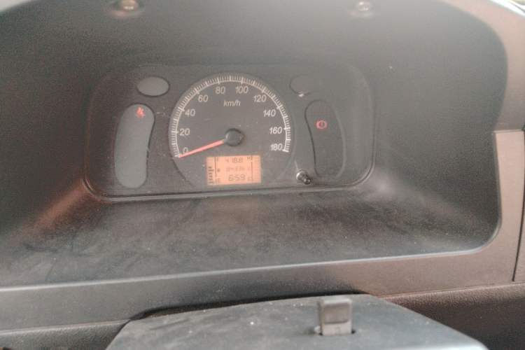 Used Wuling Zhiguang 2013 1.0L Practical Version