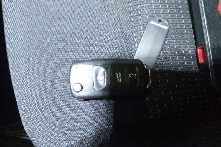 Used Volkswagen Lavida 2017 1.6L Automatic Fashion Edition
