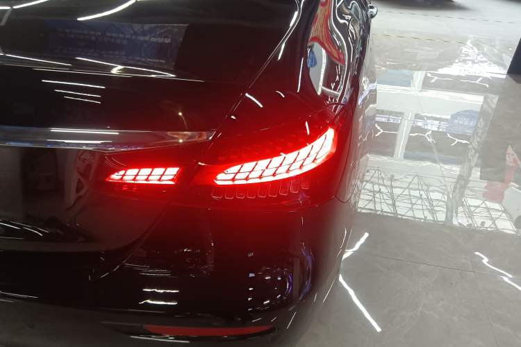 Used Mercedes-Benz E-Class 2023 E 300 L Luxury Model
