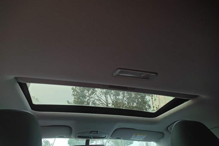 Used Geely Auto Emgrand 2023 4th Generation Champion Edition 1.5L CVT Prestige Model
