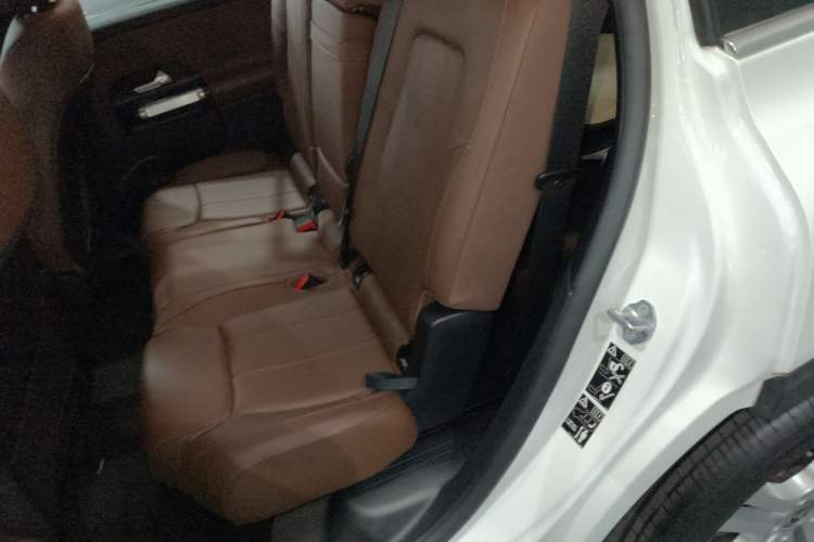 Used Mercedes-Benz GLB 2023 GLB 200 Fashion Model
