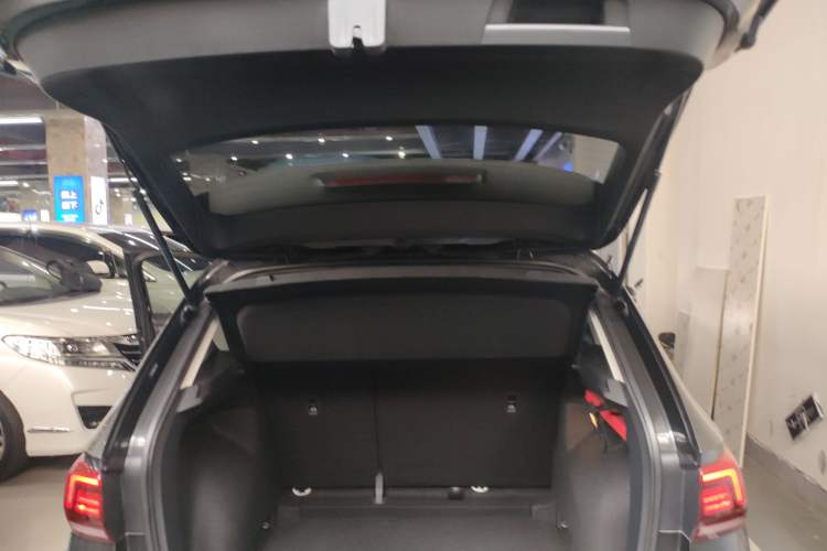 Used Volkswagen Tharu 2019 280TSI Two-Wheel-Drive Trend Edition China V Standard
