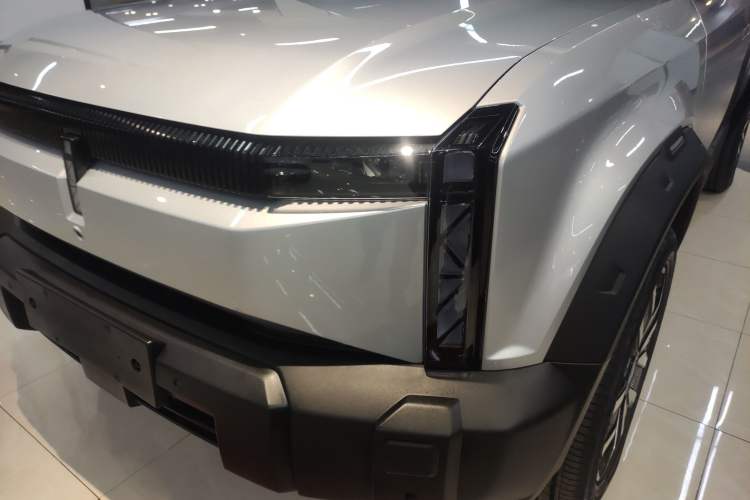 Used  03 2024 472km Four-Wheel Drive Long-Range Version
