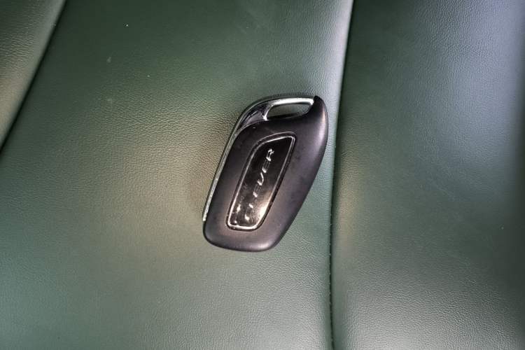 Used Roewe Clever 2021 302 km New Four-Seater Super-Efficient Version
