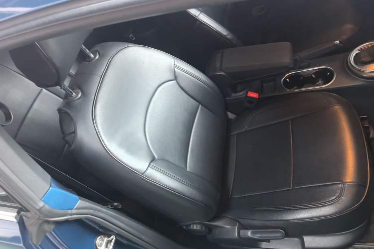 Used Volkswagen Beetle 2018 180TSI Yile Model
