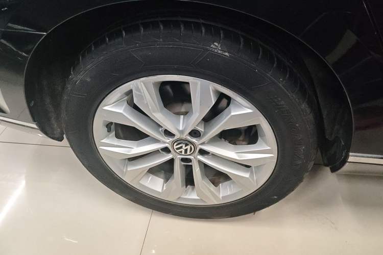 Used Volkswagen Magotan 2018 330TSI DSG Luxury Model